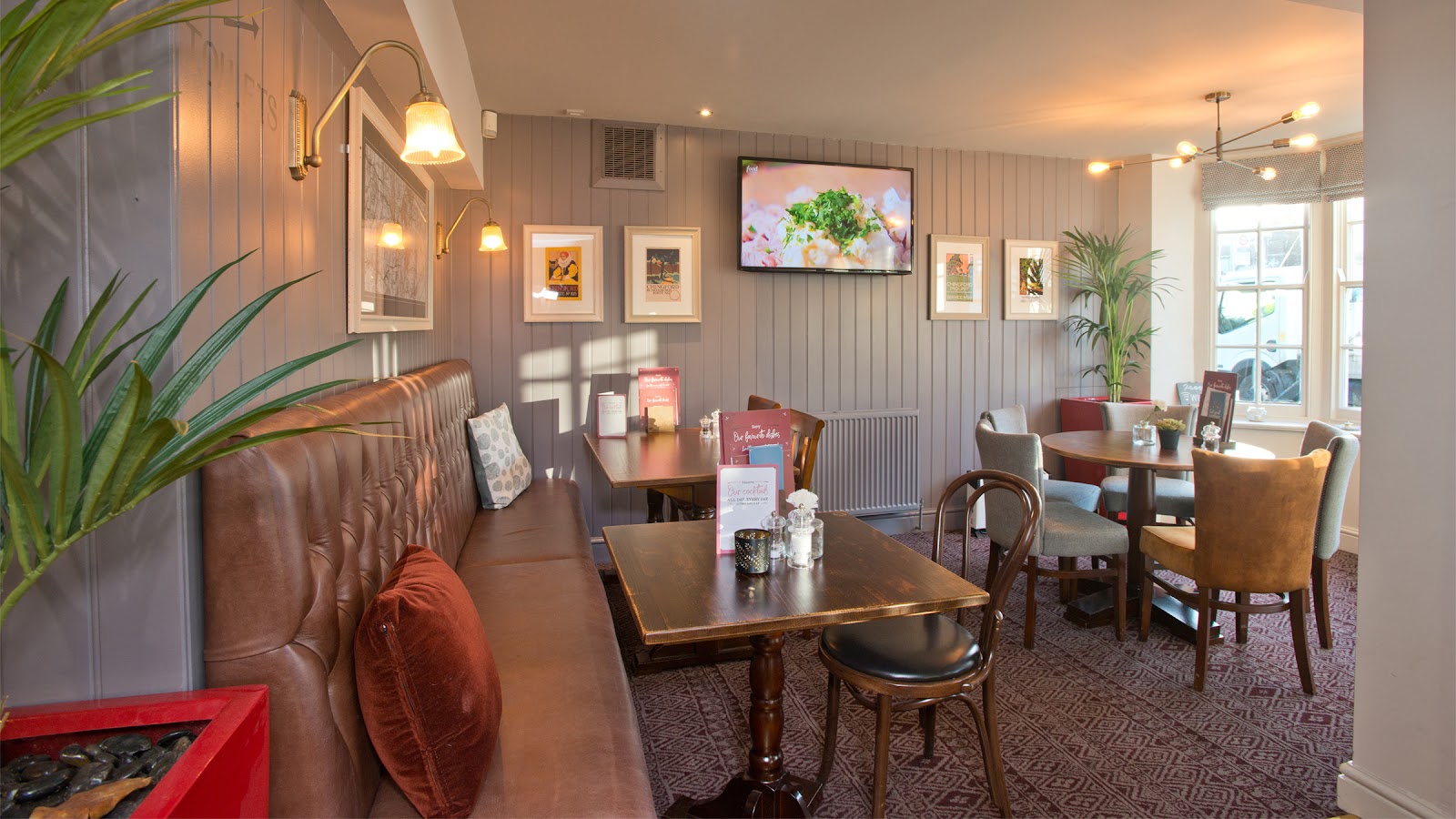 Kings Head — photo 1