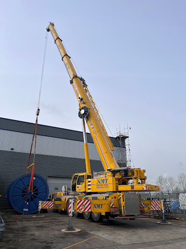 PROJECTOR LIFTING SERVICE LTD - Thumbnail