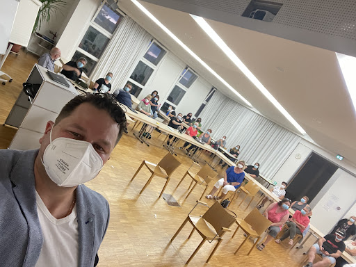 Dr. Laurentiu Grecu - Thumbnail