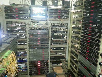 electronics-store