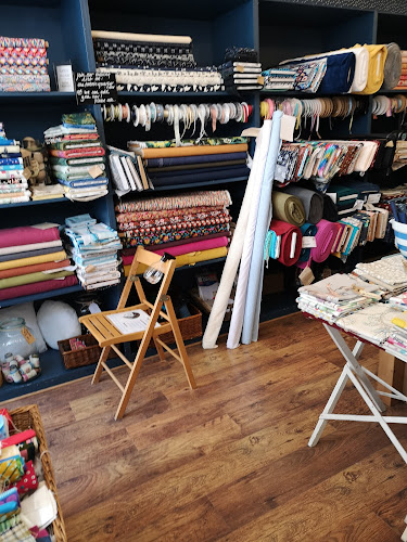 Comments and reviews of The Fabric Quarter