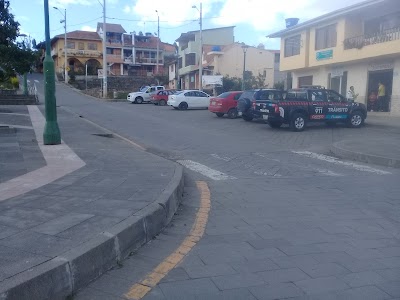 Photos of Iglesia De Santa Ana