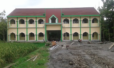 Photos of SMP Ahmad Dahlan Sukoharjo