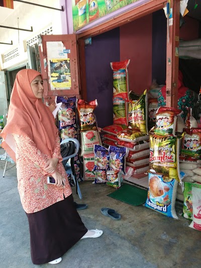 Photos of pasar labukkang