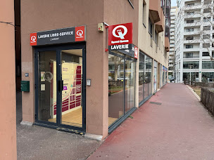 Photo n°21 de Laverie Speed Queen Part-Dieu à Lyon (Blanchisserie)