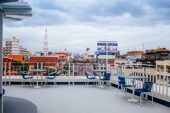 The Moon Hostel HuaHin by null