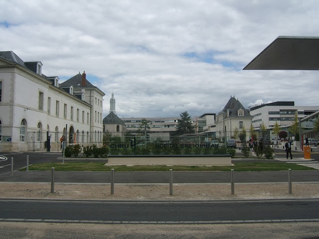 Hôpital Bretonneau