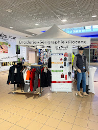 Photo n°5 de Prestige broderie à Alençon (Grossiste en textiles et vêtements)