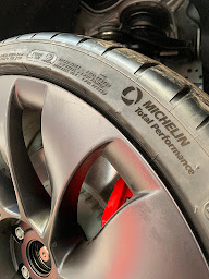 Photo n°12 de Euromaster Crépy Auto - Armentières à Armentières (Magasin de pneus)