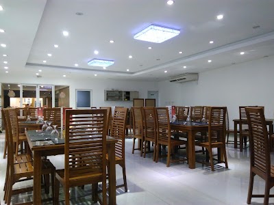 Photos of Nayomi's Family Restaurant