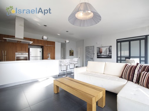 IsraelApt - Vacation & holiday apartment rentals in Israel, Author: Joe Johnson