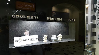 Photos of Soulmate Wedding Ring
