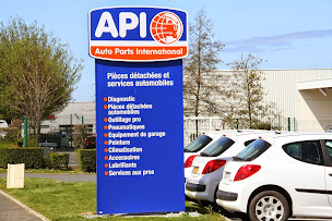 Photo n°5 de API Caen à Hérouville-Saint-Clair (Magasin de pièces de rechange automobiles)