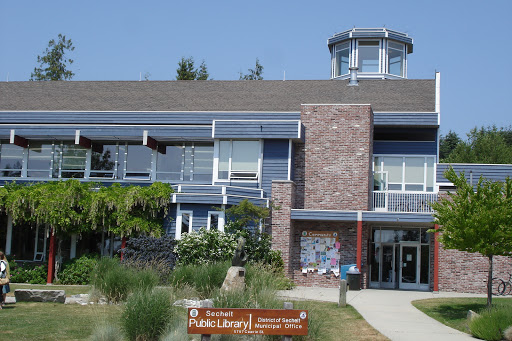 District of Sechelt Municipal Hall - Thumbnail