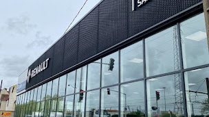 Photo n°1 de FERREYRA SAS RENAULT à Villeneuve-Saint-Georges (Concessionnaire Renault)