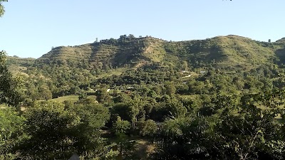 Photos of Parque Central De Belladere