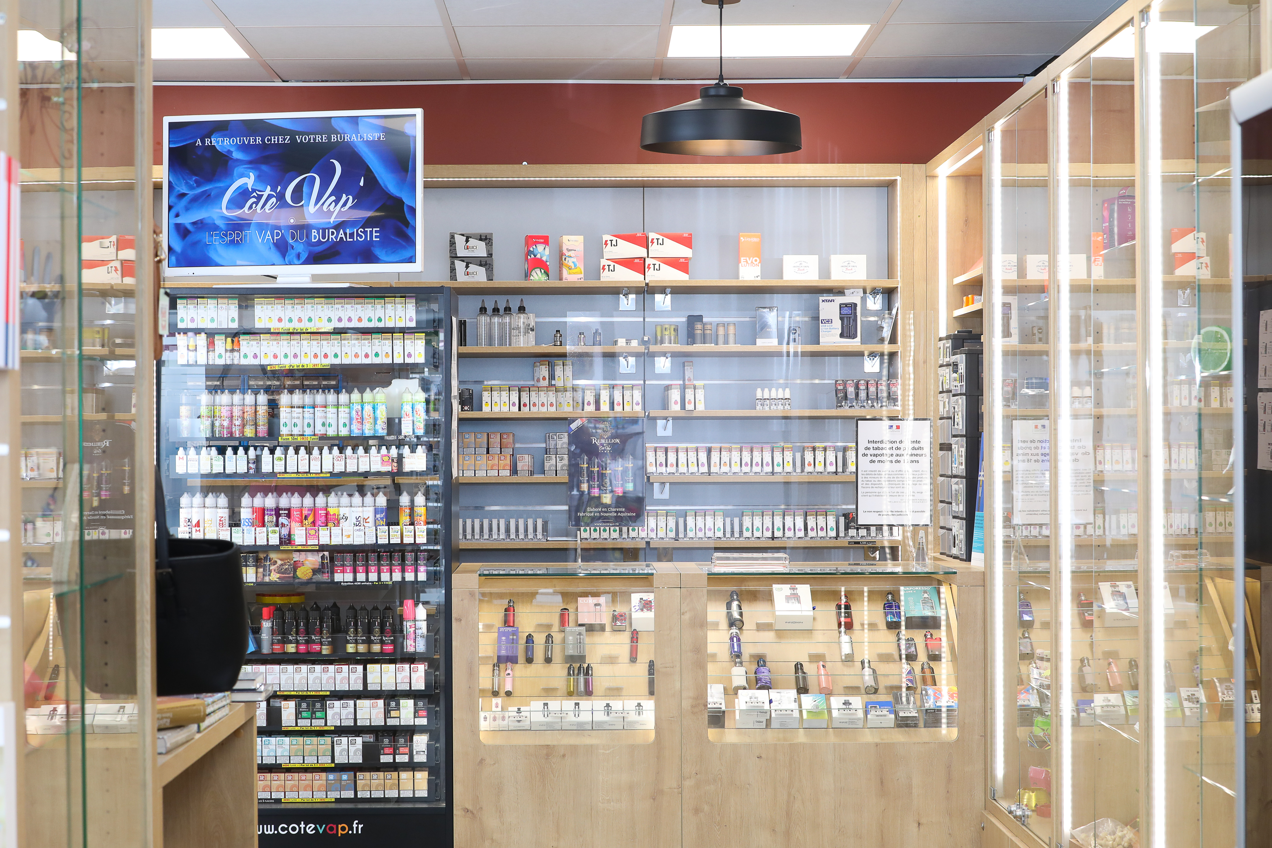 Le Delta - Tabac Presse Vape à Angoulême