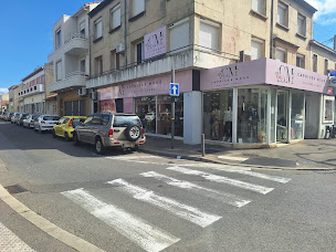 Photo n°6 de Caprices Mode à Miramas (Magasin de vêtements grandes tailles)