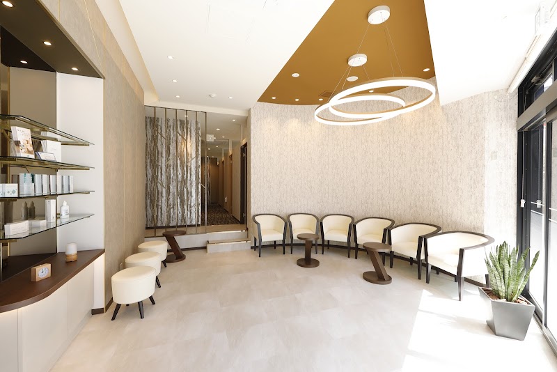 ホワイトエッセンス加盟院（静岡駅南口）