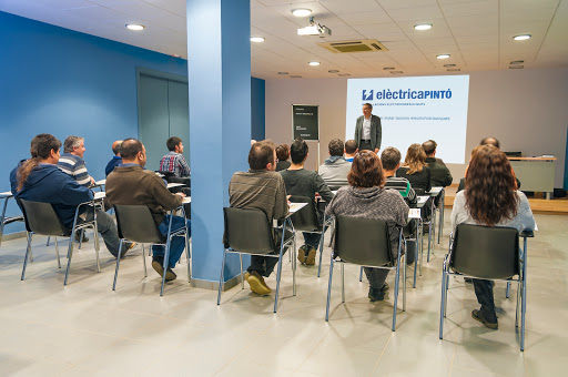 Elèctrica Pintó Gallery - Spain