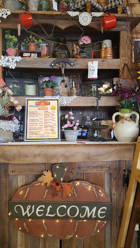 Uncle Roy's BBQ - Visual