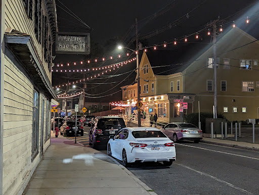 Chum's Hardware - Visual