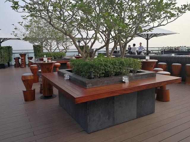 SORA Skybar