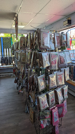 The Flag Store - Visual