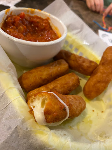 Takis Pizza House II - Thumbnail