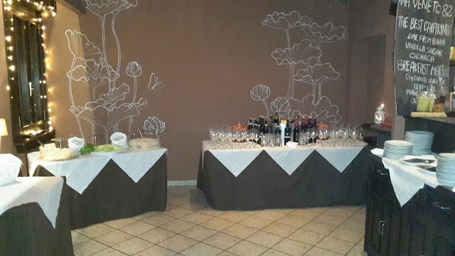 Via Veneto 82 | Pizza & Cocktail