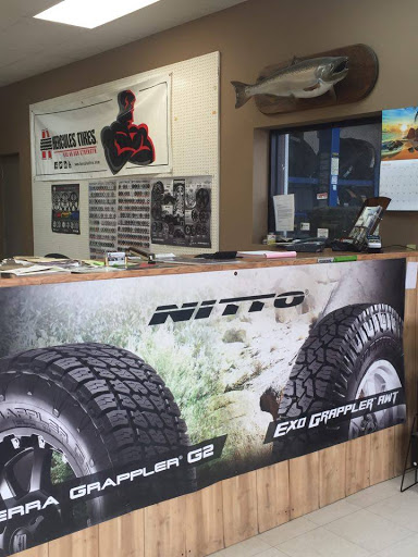Competitive Tire - Visual