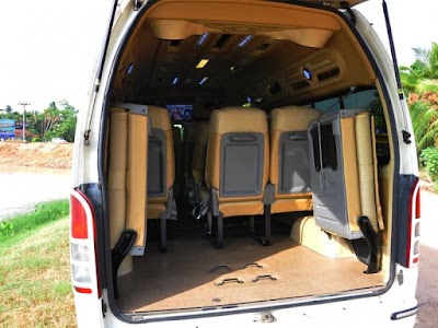Photos of Kadawatha Cabs
