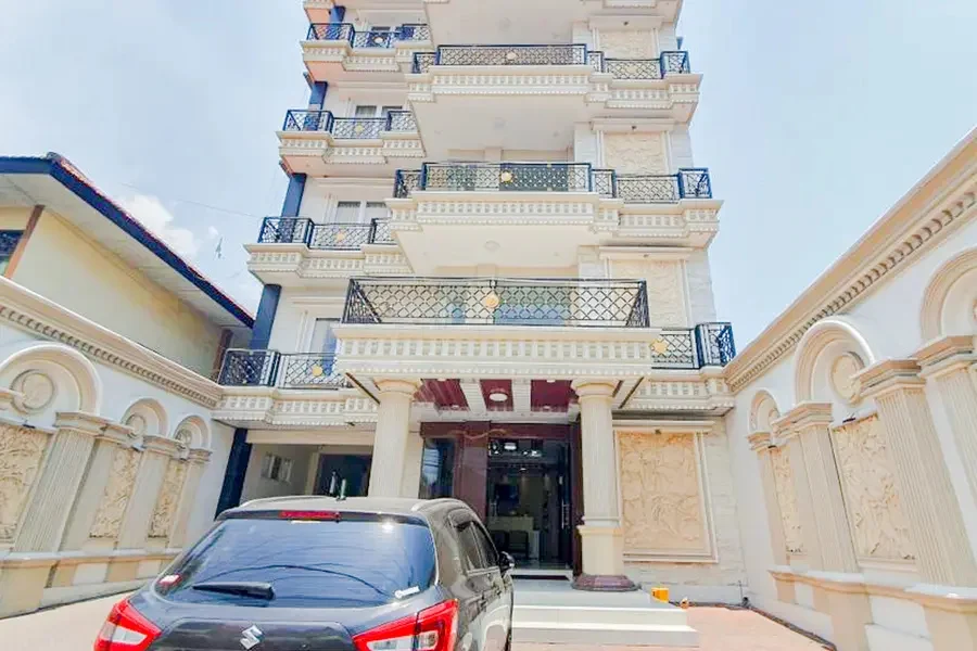 ROSE HOTEL BANGKALAN