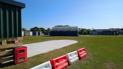 Deanland Airfield EGKL