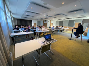 Photo n°24 de DESIGN PISCINES & SPAS à Sainte-Tulle (Magasin de matériel pour piscines)