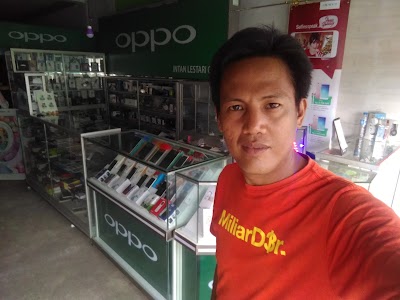 home-goods-store