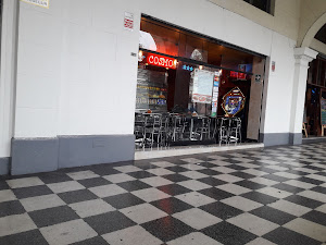 COSMOS BAR RESTAURANTE 2