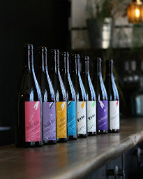 Photo n°32 de YARD, Restaurant & Cave à vin nature à Paris (Cave à vins)