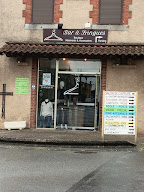 Le Bar à Fringues à Lagarrigue
