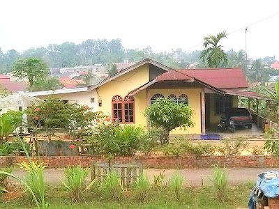 electronics-store