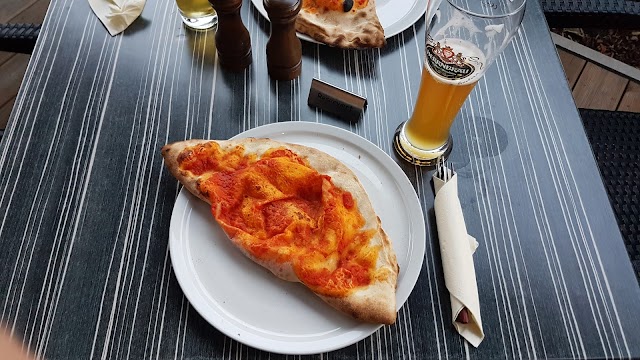 Le 2 isole Pizzeria Feinkost