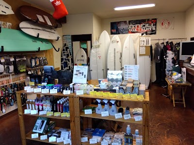 サーフステーション