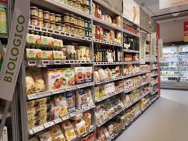Carrefour Market