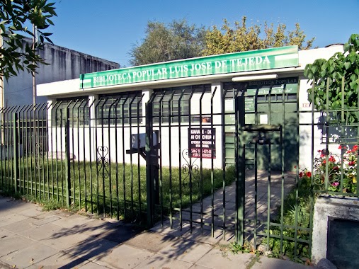 Biblioteca Popular Luis José de Tejeda, Author: Lucas Hache