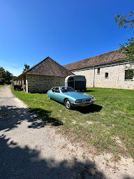 Photo n°5 de NP rétro prestige à Gastins (Garage automobile)