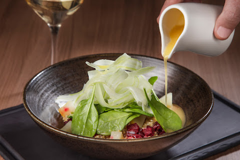 The 1870 - Lodge Bar by null