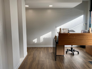 Photo n°2 de Dr Belarbi Nawel à Neuville-en-Ferrain (Dentiste)