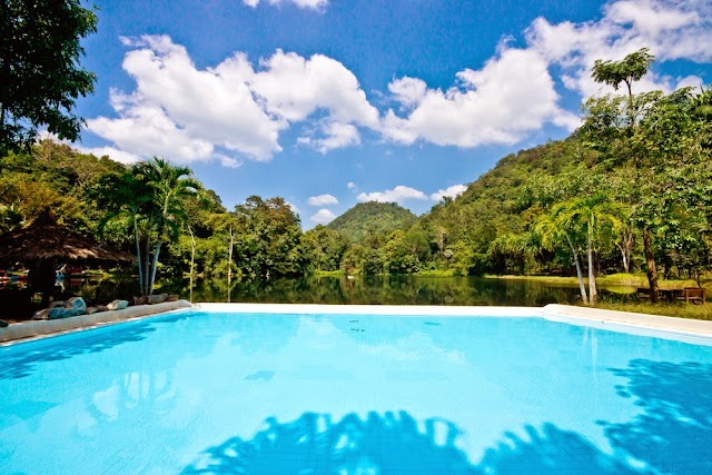โฮมพุเตย Home Phutoey River Kwai Resort Kanchanaburi
