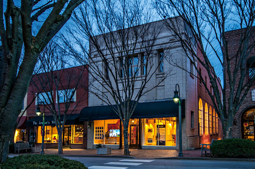 Allen Tate/Beverly-Hanks Waynesville - Thumbnail