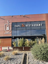 Photo n°15 de N1 ENSEIGNES - Signalétique, Impression , communication & Néon LED STRASBOURG à Hoenheim (Atelier d'usinage)